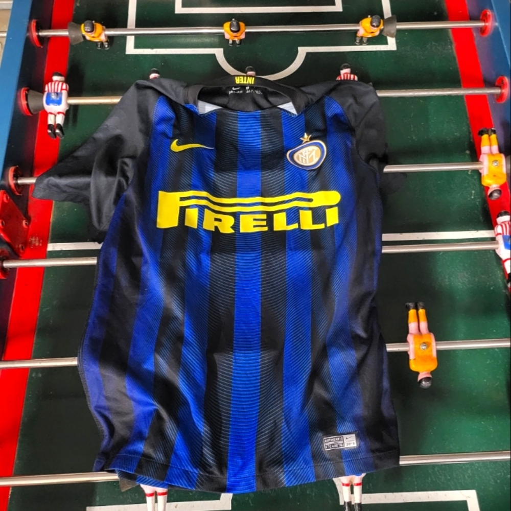 INTER MILAN PIRELLI VTG SOCCER JERSEY SIZE M